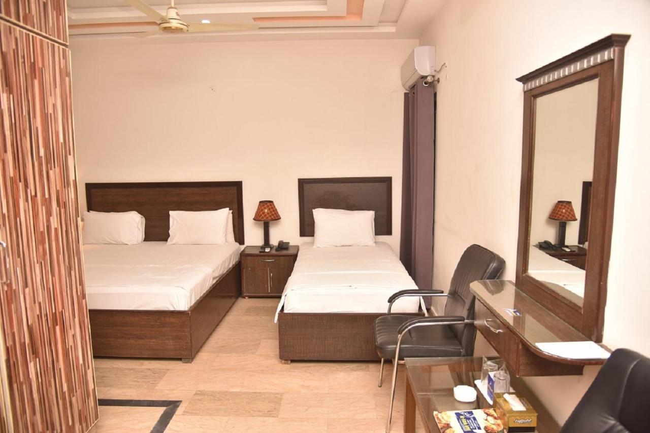 Al-Fateh Hotel Lahore Exterior foto